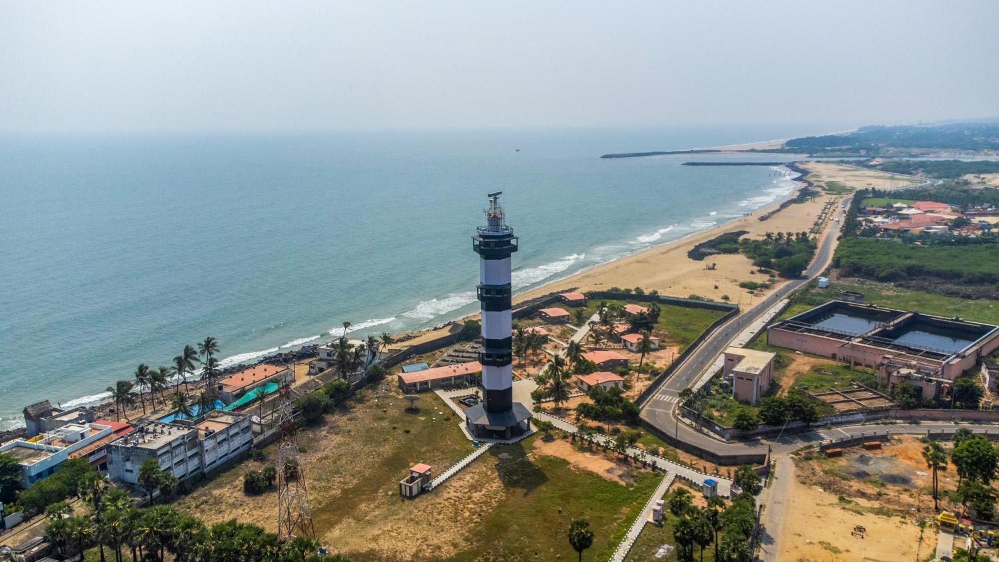 Treebo Grace Inn, 3 Min Walk From Promenade Beach Puducherry Zewnętrze zdjęcie